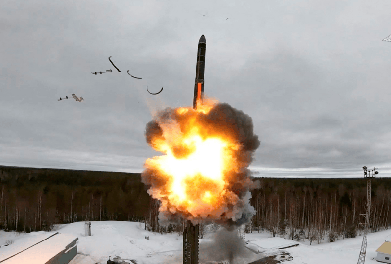 核观察｜北约、俄罗斯核演习同期举行，双方离“核误判”还有多远？