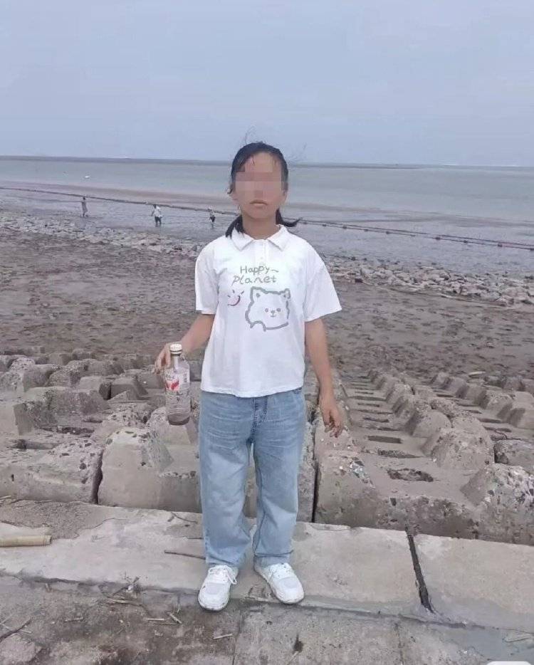 江苏徐州2名女童1名男童不幸落水遇难，亲属称监控有呼救声、挣扎情景