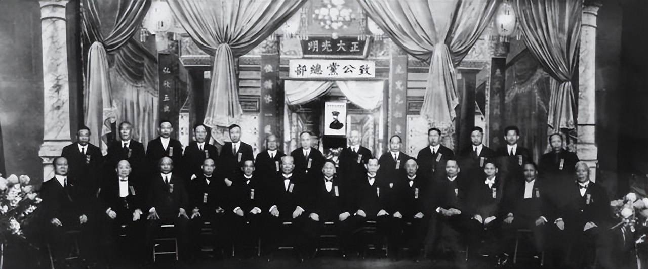 洪门成立“除奸队”,消灭台独!赖清德傻眼了,洪门究竟有多厉害