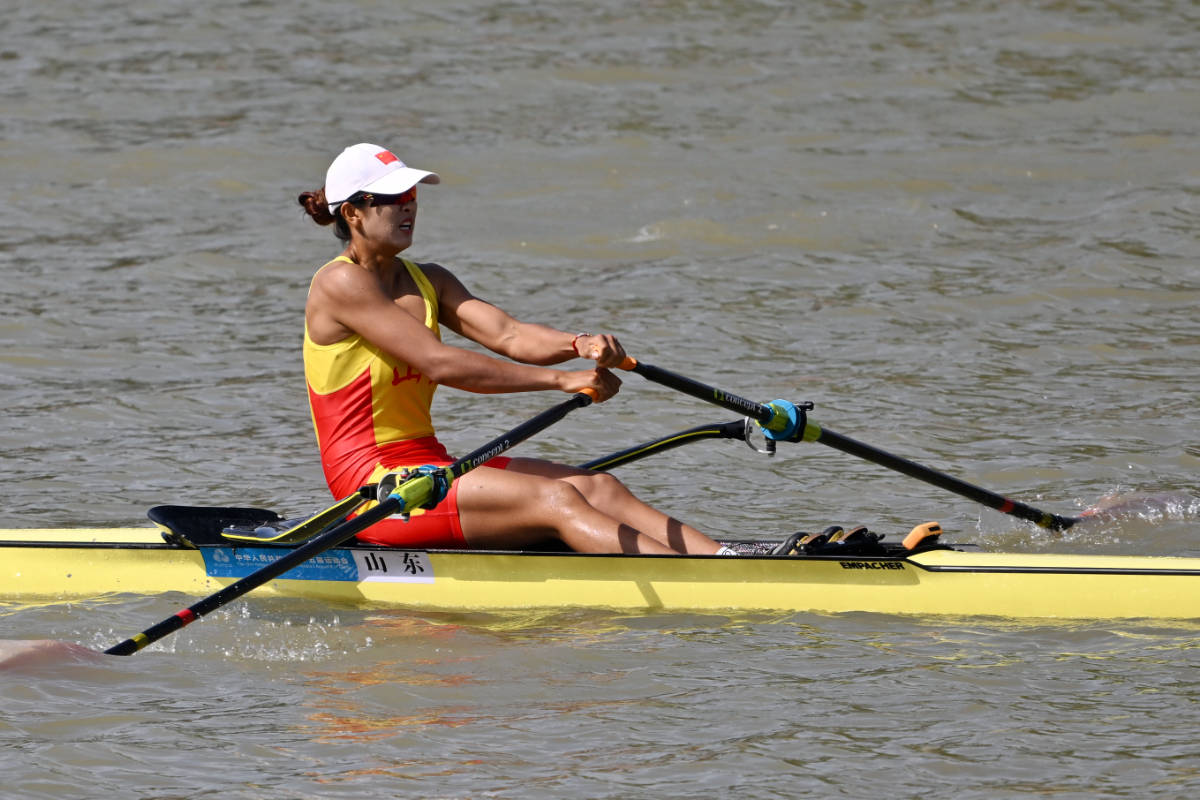图集|十五运赛艇女子单人双桨决赛,鲁诗雨获银牌